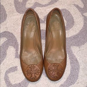 Tory Burch Pebbled Sally Wedge